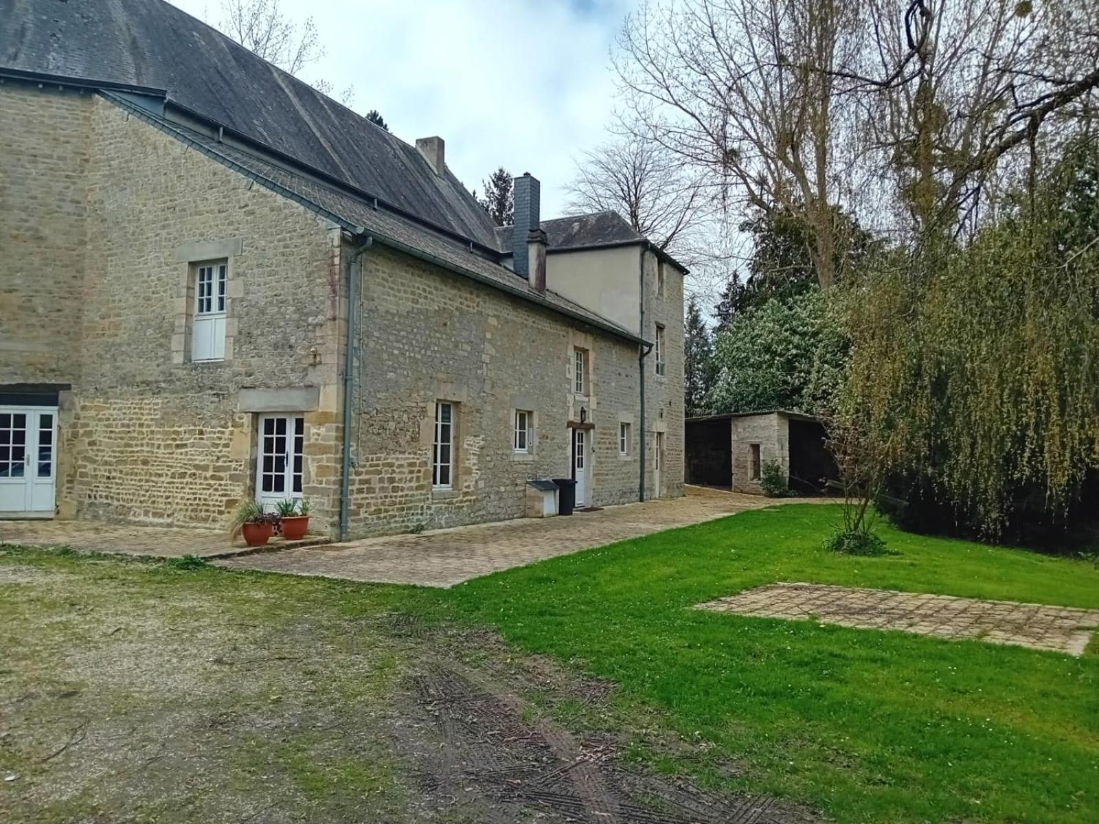 Magnifique Chateau Renove Proche Bourg Grand Parc Belle Terrasse Billard, Ping Pong, Proche Bayeux Et Plages Du Debarquement Tilly-sur-Seulles エクステリア 写真