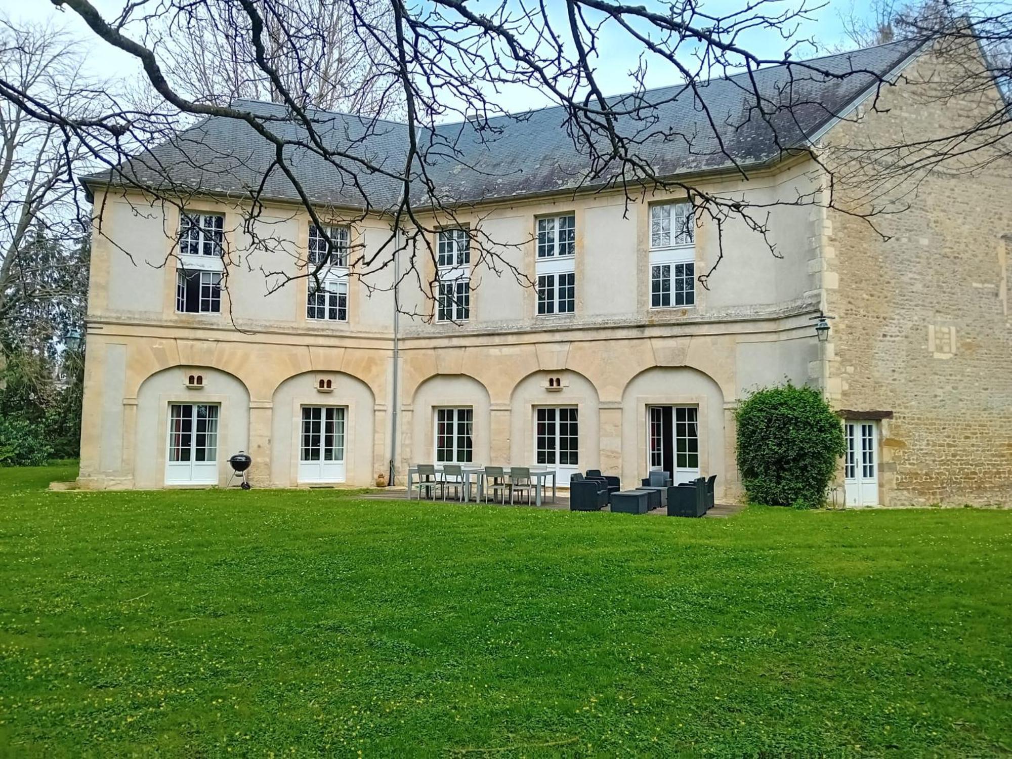 Magnifique Chateau Renove Proche Bourg Grand Parc Belle Terrasse Billard, Ping Pong, Proche Bayeux Et Plages Du Debarquement Tilly-sur-Seulles エクステリア 写真
